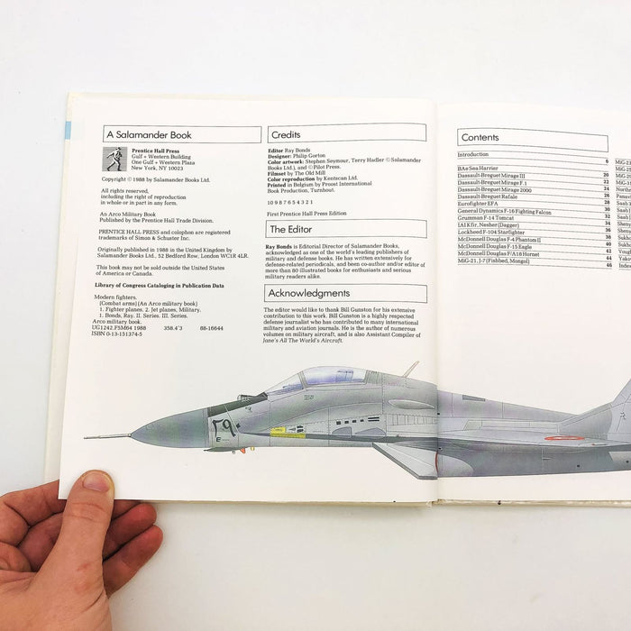 Combat Arms Modern Fighters Hardcover Ray Bonds 1988 1st Edition Airforce Planes 8