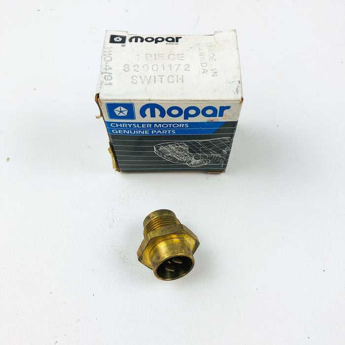 Mopar 32001172 Engine Cooling Fan Switch Genuine OEM New NOS Canada Made