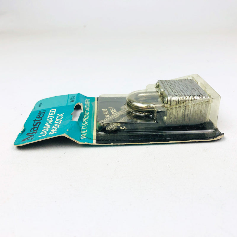 Vintage No 22-D Master Lock Padlock 1" Shackle New Old Stock NOS Multi Spring