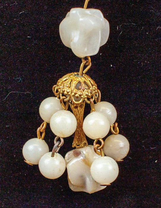 Vintage: White Cream Beaded Statement Necklace - w/ Gold Tone Accents | PREOWNED 2