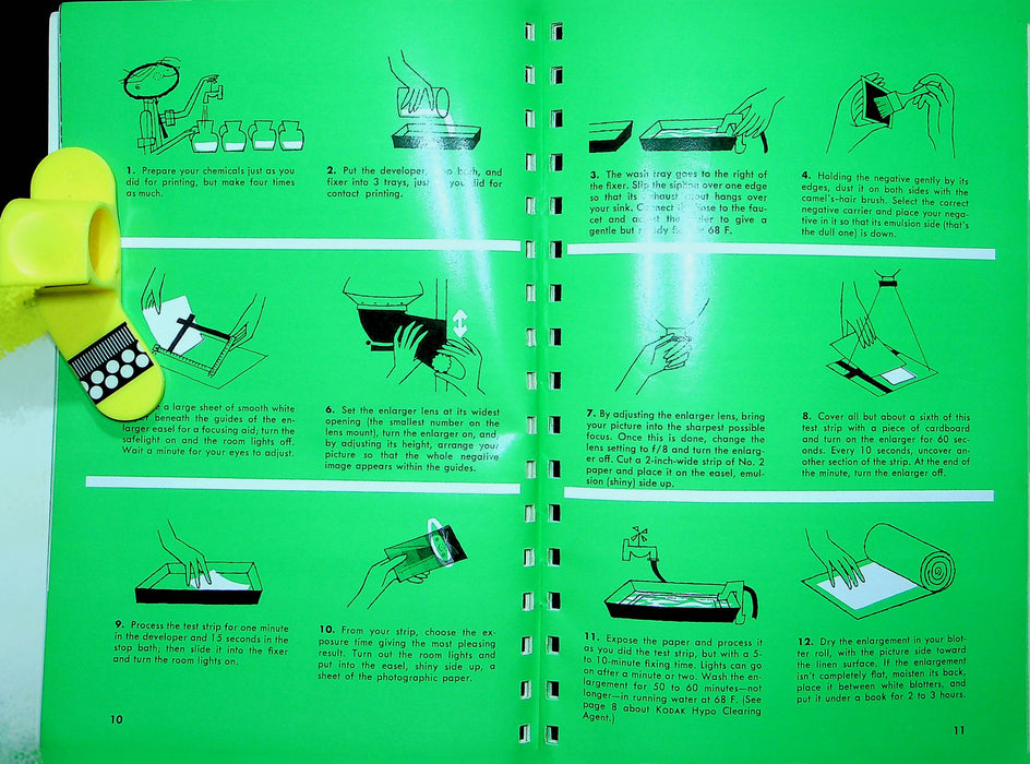 1962 Kodak Photo Information Book Basic AJ-2 Developing Printing Enlarging