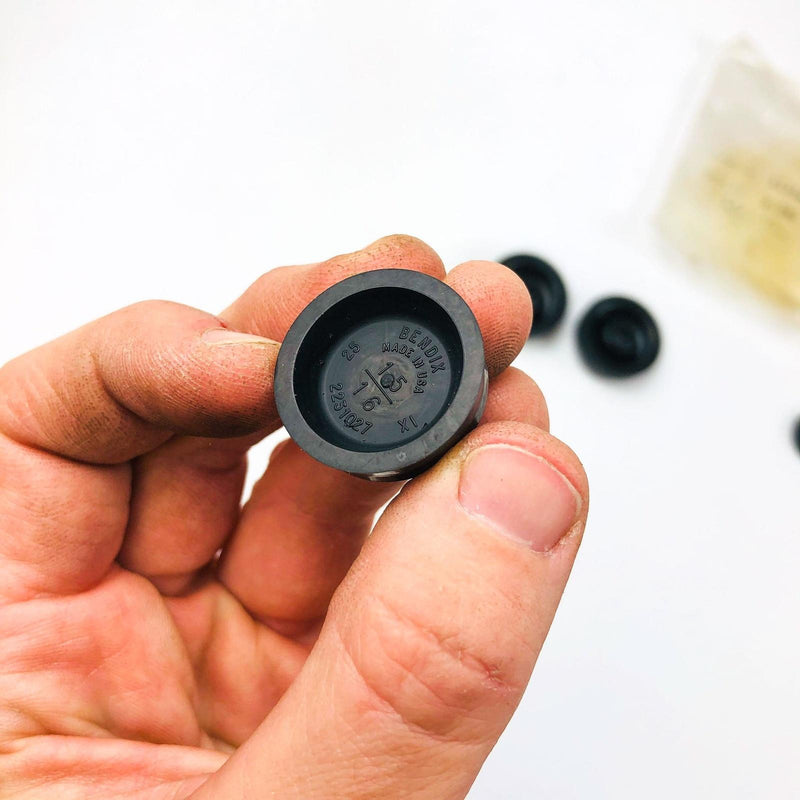 AMC Jeep 8125880 Wheel Cylinder Gasket Seal Kit Genuine OEM New Old Stock NOS