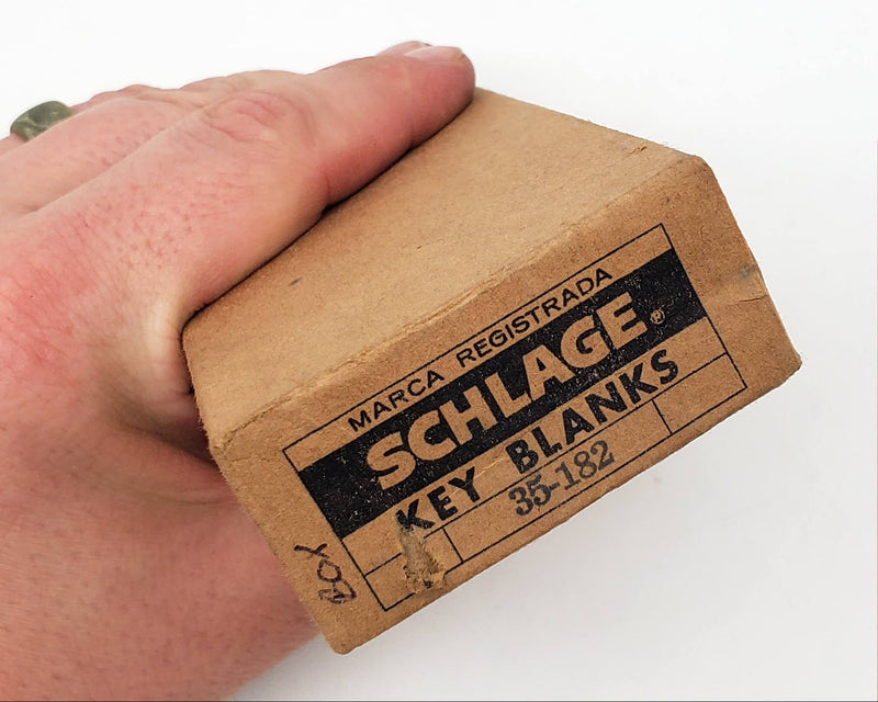50x Schlage 35-182 Key Blanks Wafer Gold Tone NOS 4