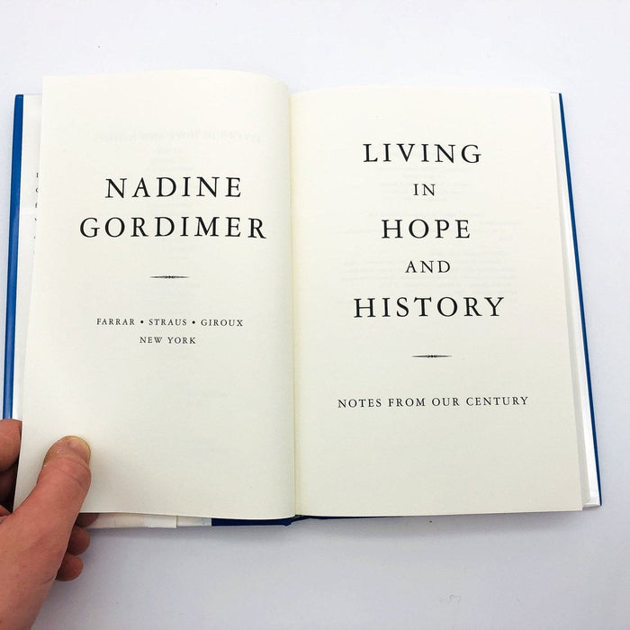 Living In Hope and History Hardcover Nadine Gordimer 1999 South Africa Ex Librar 7