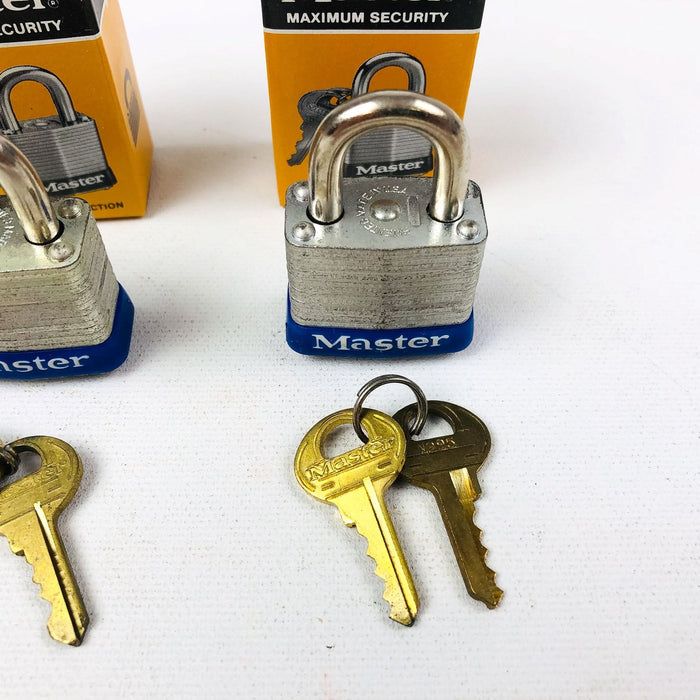 3ct Vintage No 7 Master Lock Padlock 1" Hasp New Old Stock NOS Keyed Different 4