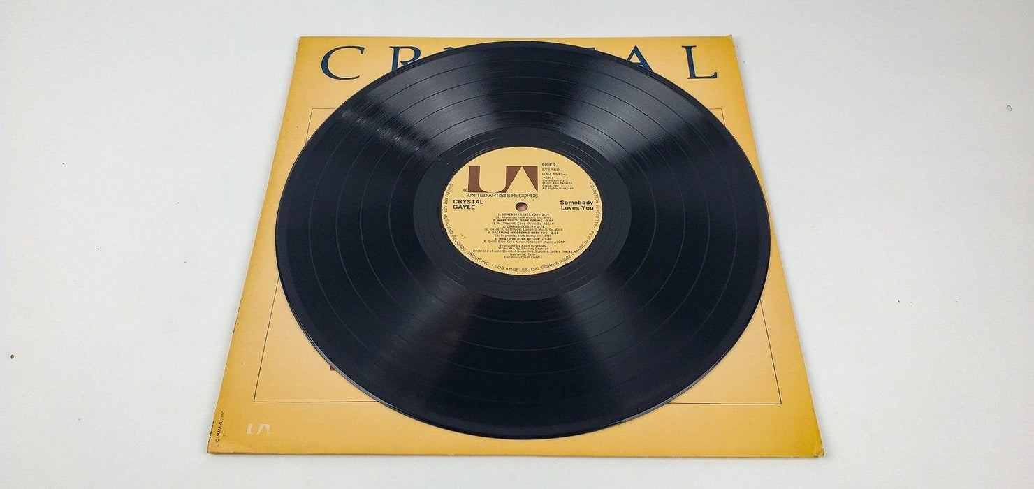 Crystal Gayle Somebody Loves You Record 33 RPM LP UA-LA543-G United Artists 1975 4