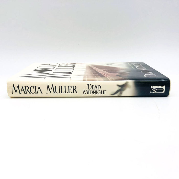 Dead Midnight HC Marcia Muller 2002 Women Private Investigator 1st Edition 3