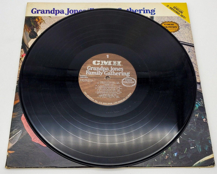 Grandpa Jones Family Gathering 33 RPM Double LP Record CMH Records 1981 CMH-9026 6