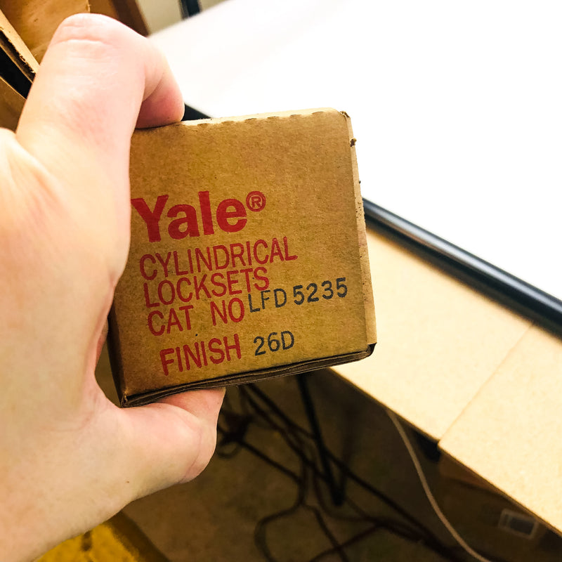 Yale Classroom Utility Closet Lockset LFD5235 Litchfield 26D Satin Chrome NOS