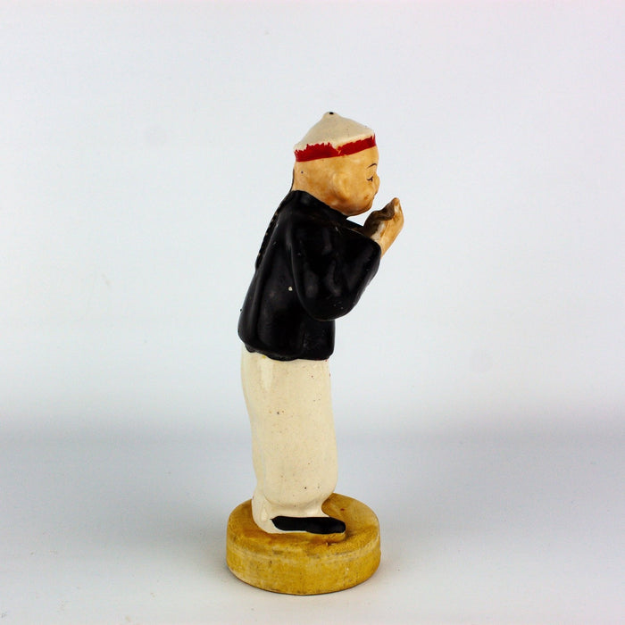 Occupied Japan Asian Oriental Man in Hat Gesturing w/ Hands 6.5 Inches 2