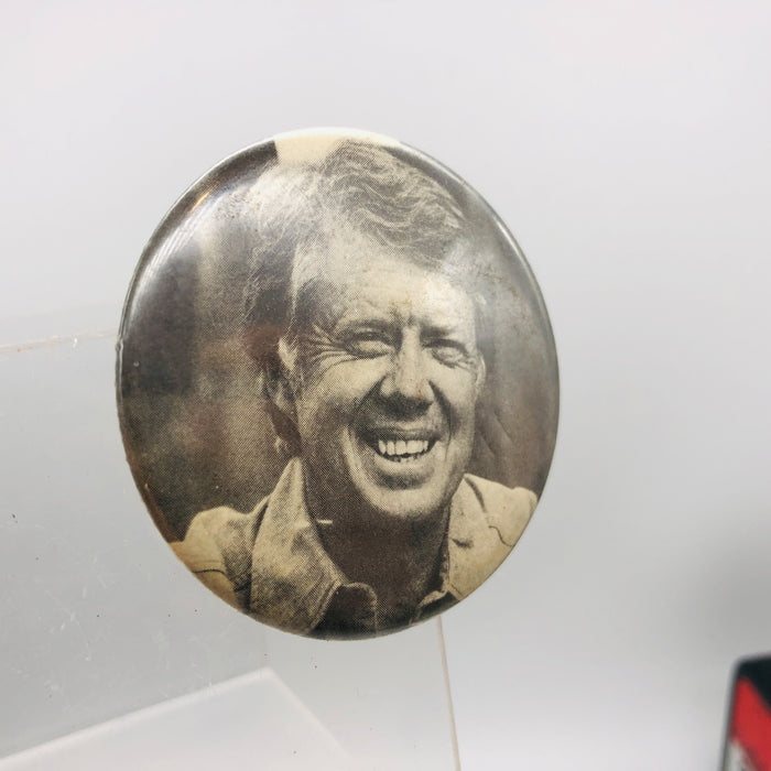 Vintage President Jimmy Carter Button 2" Farmer Fence Campaign 1970s Political