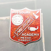 Missouri Military Academy Pin Pinback Mexico Shield V-21 Vanguard Double Clutch 1