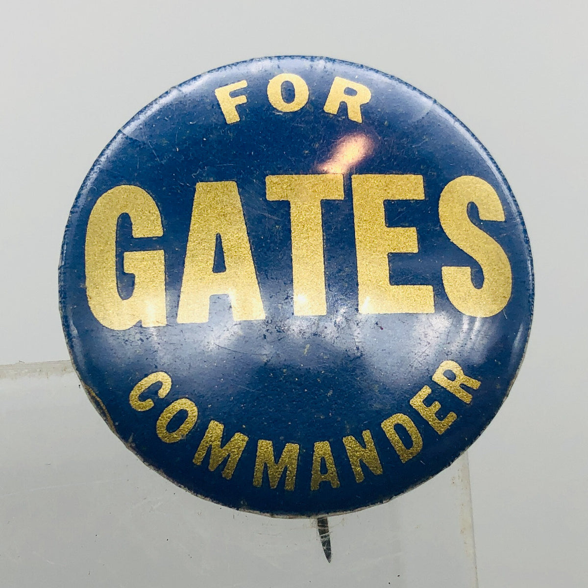 Vintage Gates For Commander Button 1