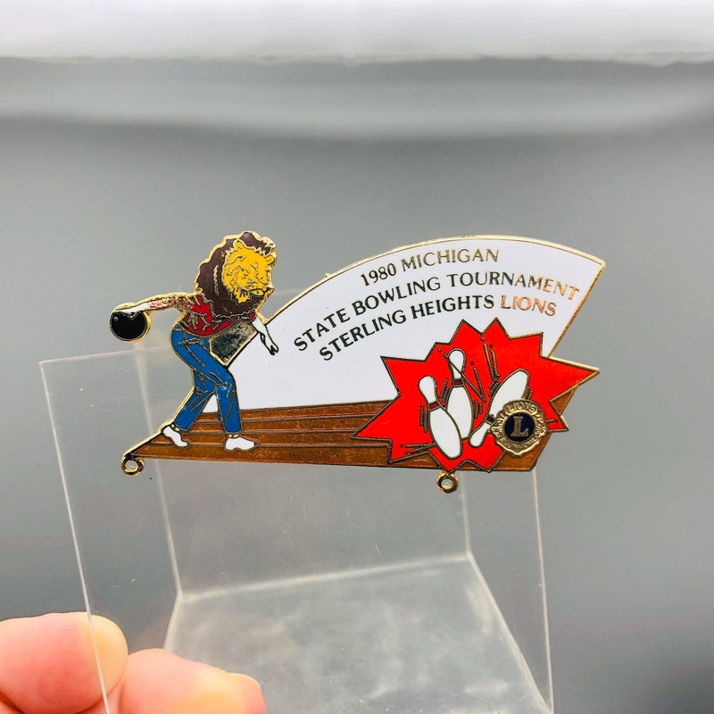 Vintage Lions Club Lapel Pin Michigan Bowling Tournament Sterling Heights 2