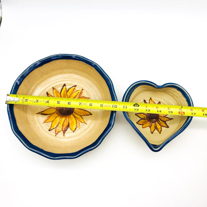 Heart Chip Dip Dish And Bowl Sunflower Stoneware Vintage Blue Rim Hand Painted