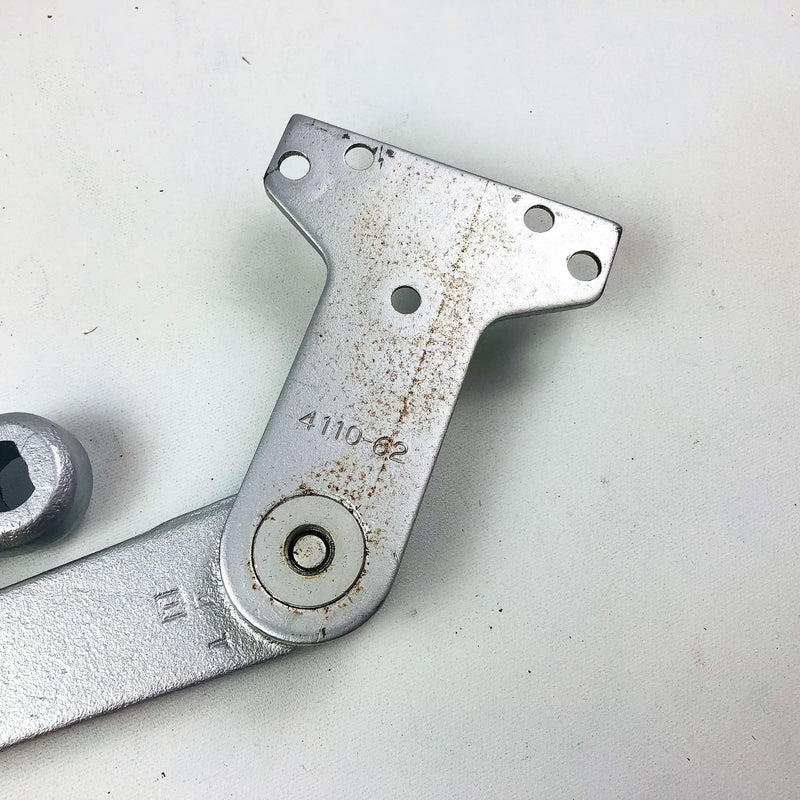 LCN Size E Potbelly Closer Arm RH PAR HO ALUM Parallel Mount Hold Open