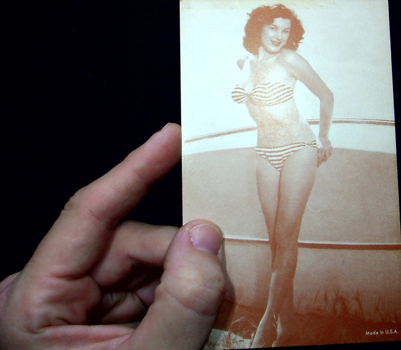 50s Pin Up Promo Photo Card Woman Wavy Hair Bikini Swimsuit Striped Beach Boat 3