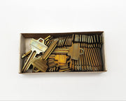 50x Schlage 35-202 Key Blanks Gold Tone Brass Stamped W NOS 3