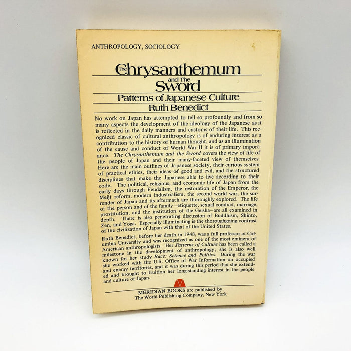 The Chrysanthemum And The Sword Paperback Ruth Benedict 1972 WW2 Japan Culture 2