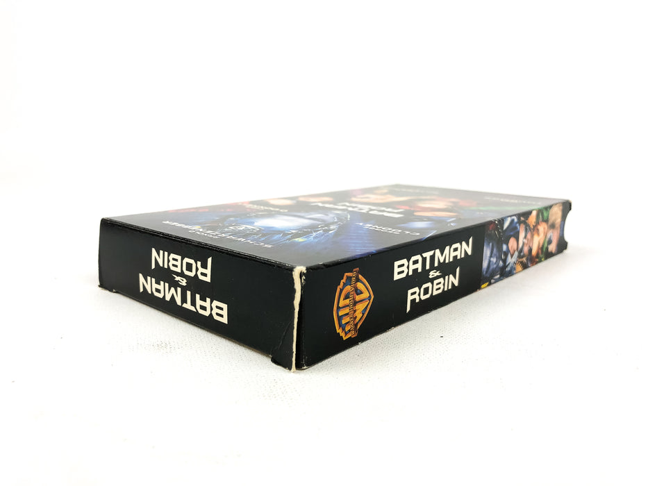 Batman & Robin VHS Tape 1997 Arnold Schwarzenegger George Clooney Uma Thurman