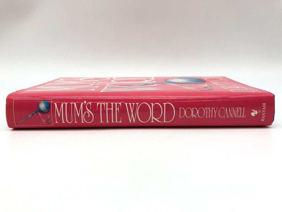 Mums The Word Dorothy Cannell 1990 Bantam Books Hardcover First Edition Print 3