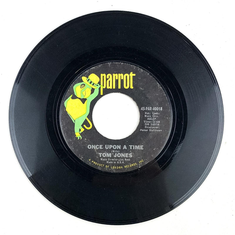 2 45 RPM Once Upon a Time / Green, Green Grass of Home Tom Jones London Rec. 4