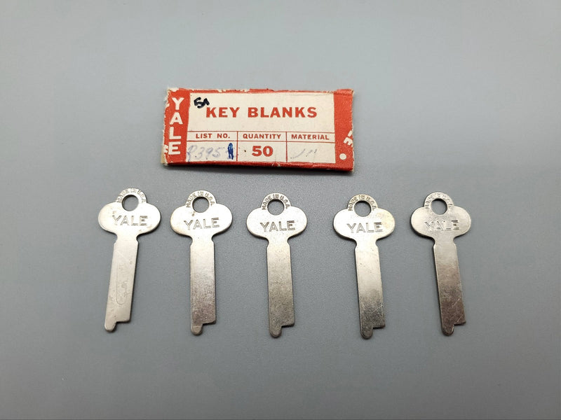 5x Yale R395 Key Blanks Flat Steel Vintage USA Made NOS 3
