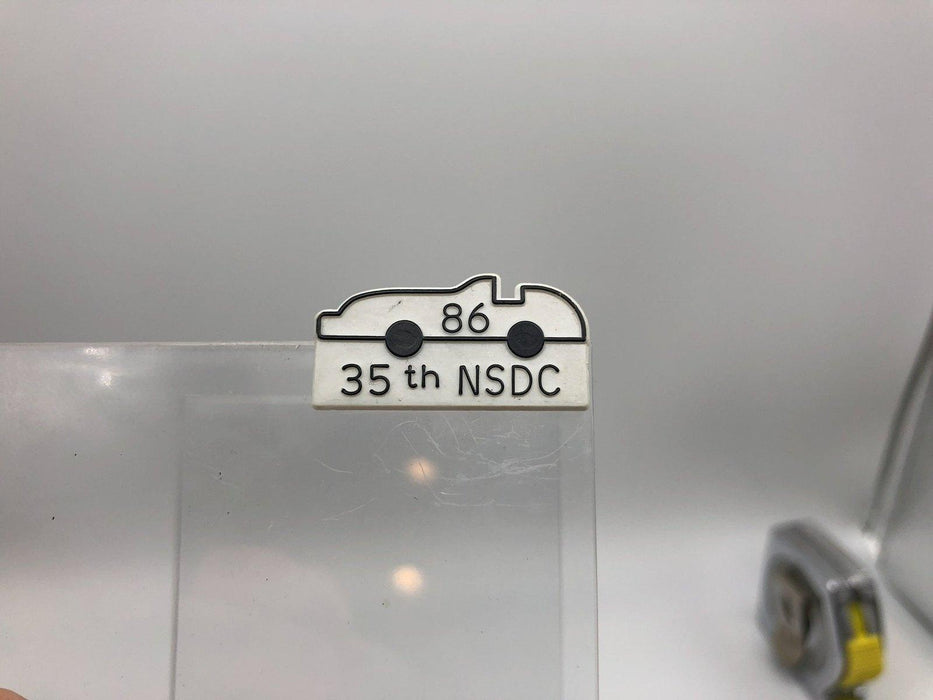 35th Annual NSDC Racing Lapel Pin Lewtan Conference 1986 Plastic White Car 2