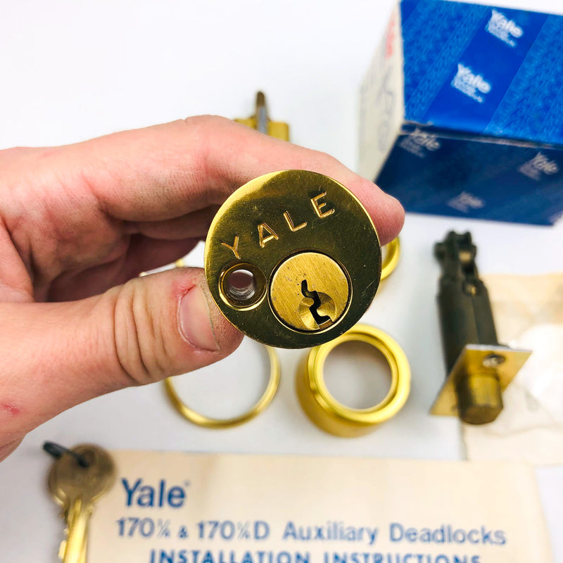 Yale Tubular Deadlock 6 Pin Cylinder Locks 170 1/4 US03 Bright Brass KA5 New NOS
