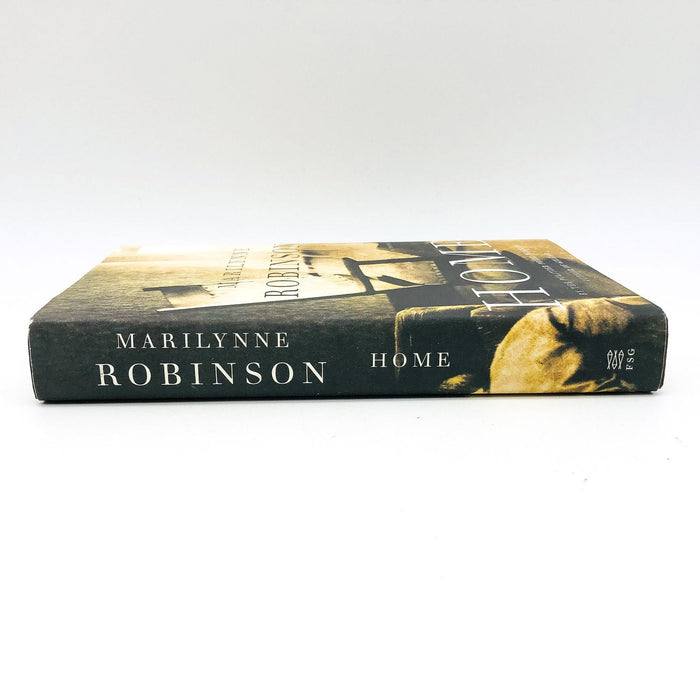 Home Hardcover Marilynne Robinson 2008 Father Daughter Preacher 1st Edition 3