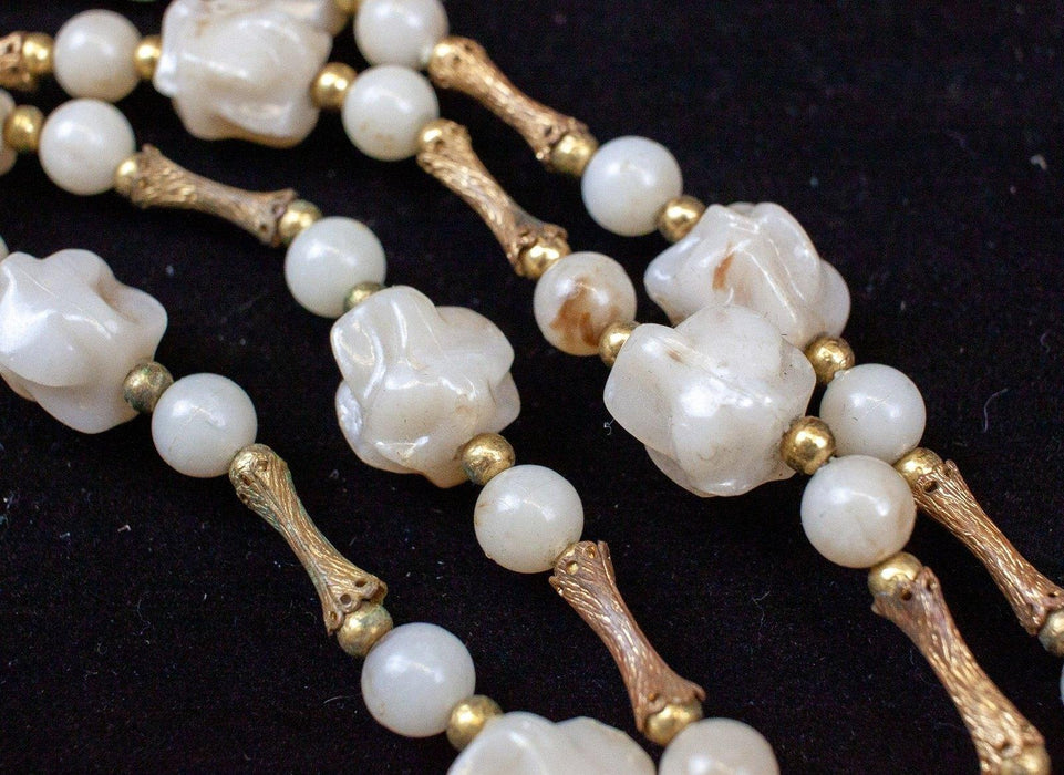 Vintage: White Cream Beaded Statement Necklace - w/ Gold Tone Accents | PREOWNED 3
