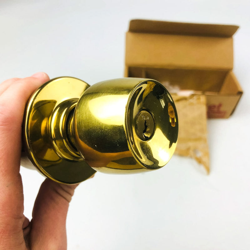 Yale Entry Door Knob Lockset 5307 380N 03 Bright Brass New Old Stock NOS 1