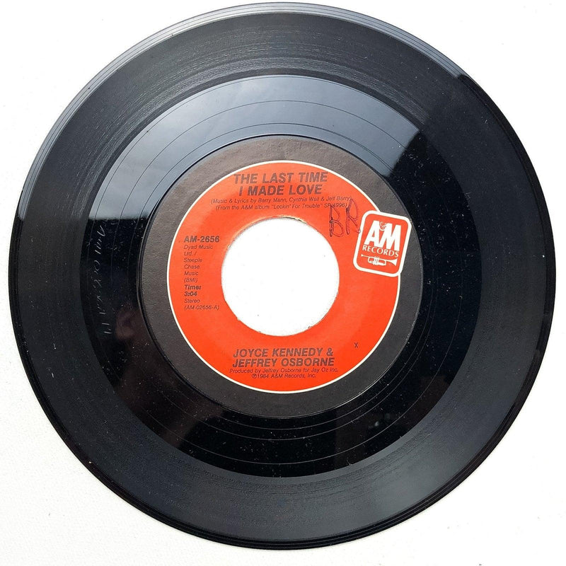 Joyce Kennedy 45 RPM 7" Record Different Now / The Last Time I Made Love AM-2656 3