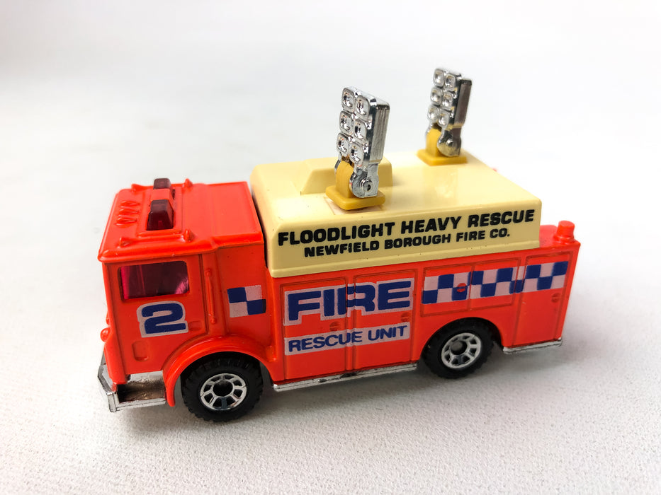 Matchbox Mack Auxillary Power Truck Fire Rescue Unit #2 1991