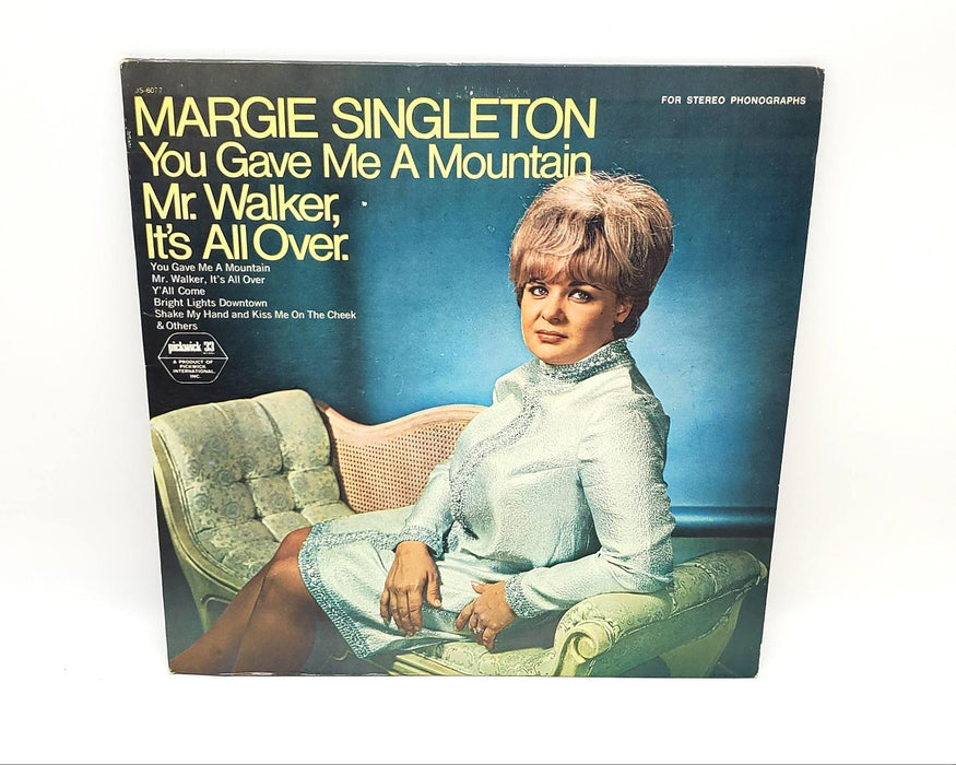 Margie Singleton You Gave Me A Mountain Mr. Walker, It's All Over LP Record 1969 1