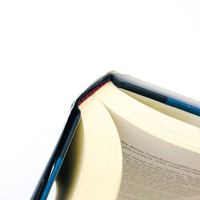 Fire Sale Hardcover Sara Paretsky 2005 1st Edition Women Private Investigators 11