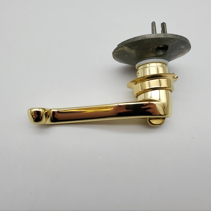 Schlage Lever Handle Polished Brass 605 FLA Flair F605 BS NOS