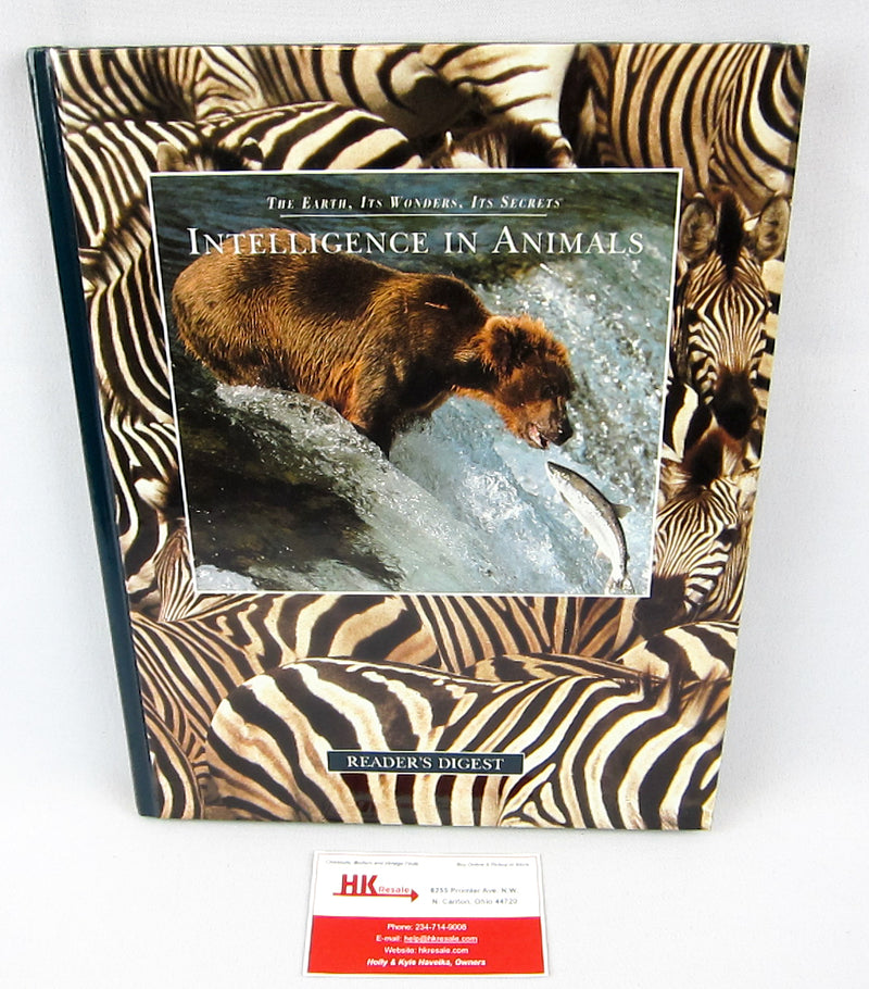 Reader's Digest: Intelligence in Animals: The Earth (Hardcover) - 1997 | USED