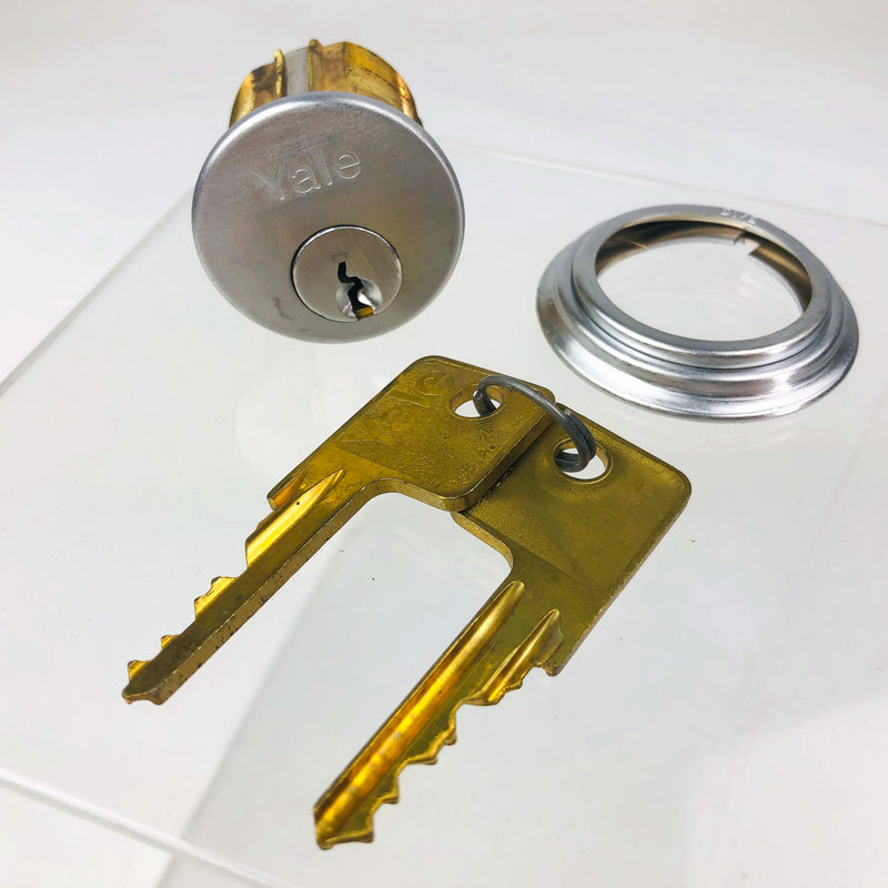 Yale Mortise Cylinder 1152 1-1/4" US26D Satin Chrome 6 Pin New Old Stock NOS