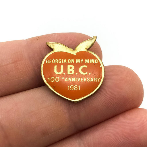 United Brotherhood of Carpenter's UBC Lapel Pin Georgia Peach 100th Anniv. 1981 2