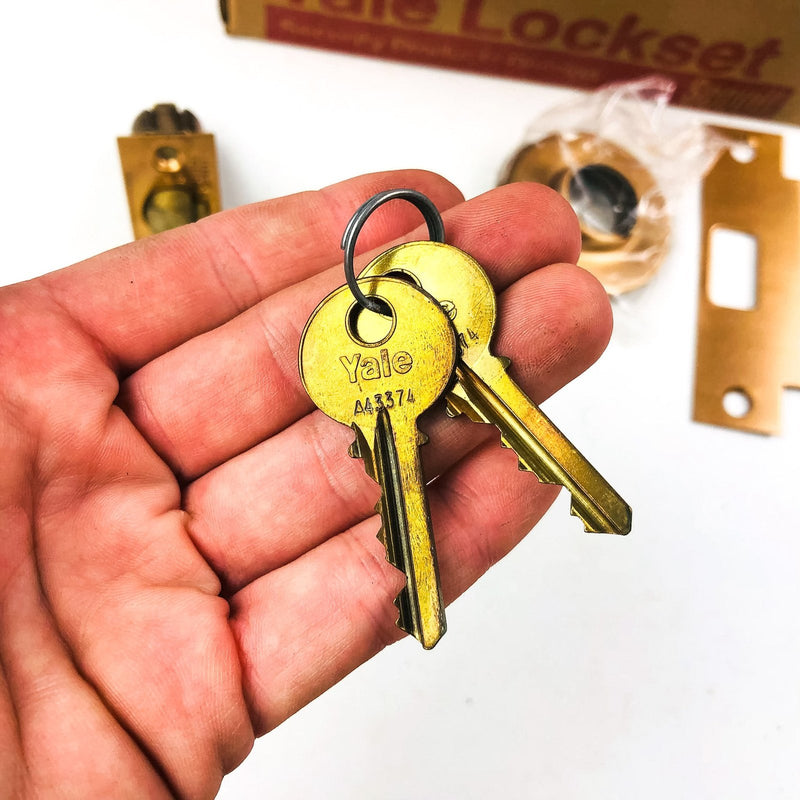 Yale Storeroom Closet Door Knob Lockset BR5305 380AN US10 Satin Bronze New NOS 11