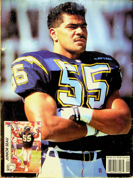 Beckett Football Magazine September 1993 # 42 Brett Favre Green Bay Packers 3