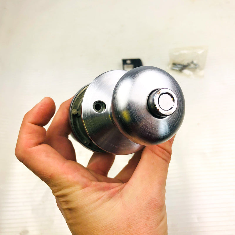 Schlage Privacy Locking Bolt Latch 16-202 Doorknob F40N-00-PLY-626 Satin Chrome