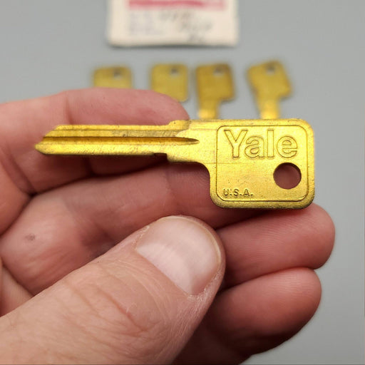 5x Yale EB9810 Key Blanks B10R Keyway Brass NOS 1
