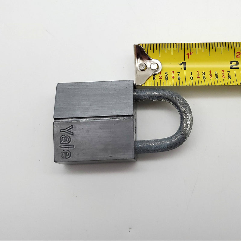 2x Yale Padlocks 7113 Keyed Alike 1" L X 1/4" D Shackle 1.5" Body Eaton NOS