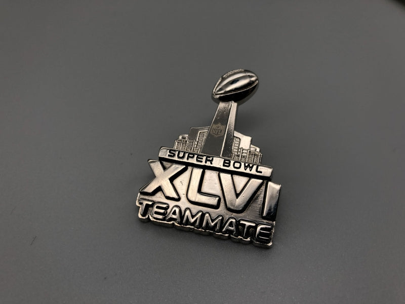 Super Bowl XLVI Teammate Collectible Pin Lombardi Trophey Design NFL Football 7