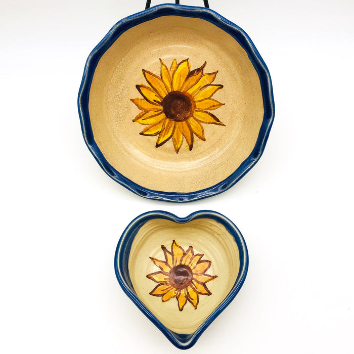 Heart Chip Dip Dish And Bowl Sunflower Stoneware Vintage Blue Rim Hand Painted