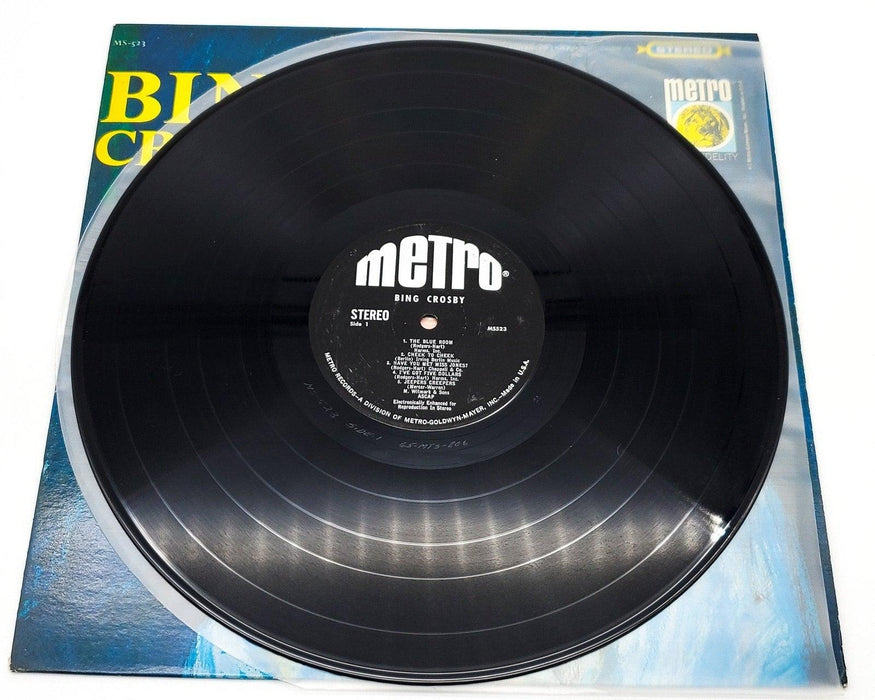 Bing CrosbySelf Titled 33 RPM LP Record Metro Records 1965 MS-523 4