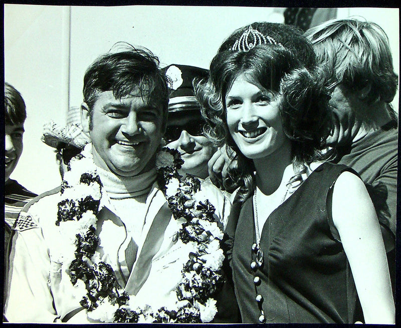 Race Car Driver Winner Photograph 8x10 Black & White Nascar Indy Daytona?