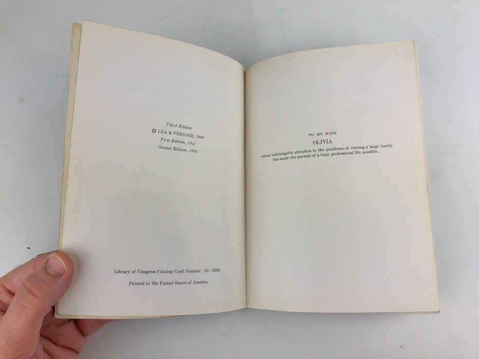 A Manual of Bandaging Strapping and Splinting Agustus Thorndike 3rd Edition 1959 7